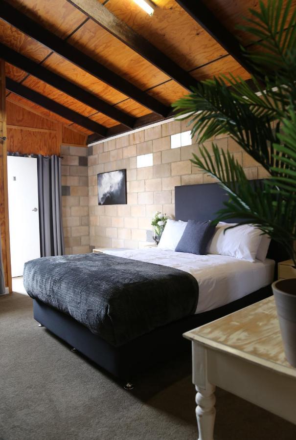 Granite Belt Cabins Hotel สแตนธอร์ป ภายนอก รูปภาพ