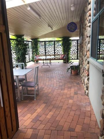 Granite Belt Cabins Hotel สแตนธอร์ป ภายนอก รูปภาพ