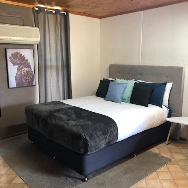 Granite Belt Cabins Hotel สแตนธอร์ป ภายนอก รูปภาพ